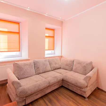 Old Town Escape 2 Bedroom By Homeystay Apartment