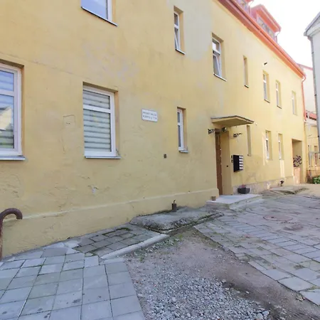 Old Town Escape 2 Bedroom By Homeystay Kaunas
