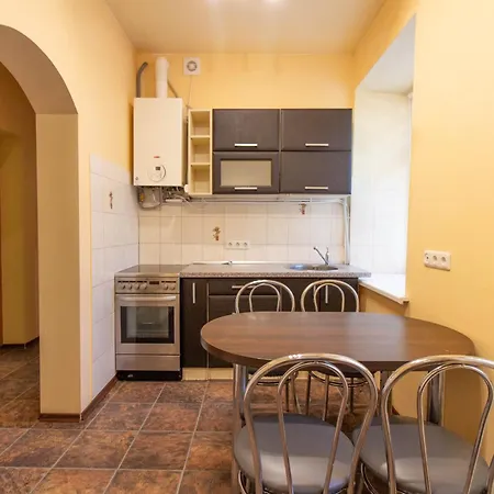 Old Town Escape 2 Bedroom By Homeystay Apartment *