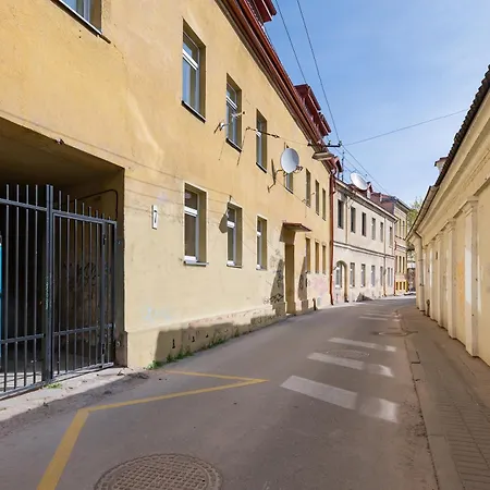 Old Town Escape 2 Bedroom By Homeystay Apartment *