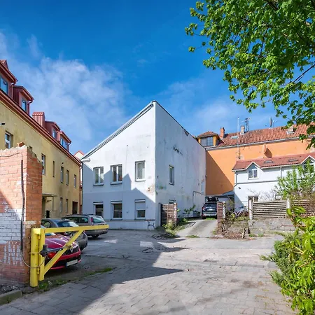 Old Town Escape 2 Bedroom By Homeystay Apartment Kaunas